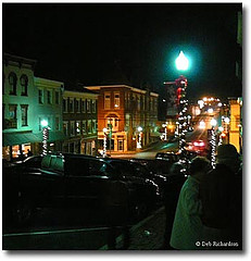 image of downtown Flemingsburg at night facing south down Main Cross street